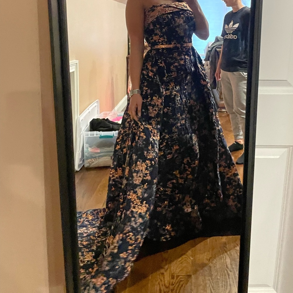 Evening Formal Gown - image 3